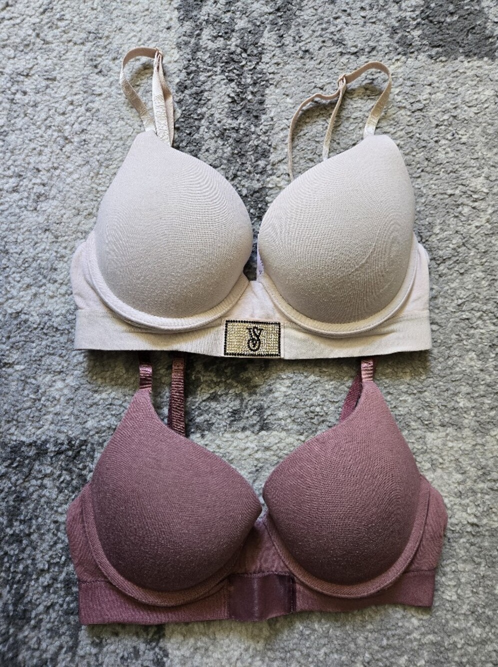 32C Victorias Secret Bras Lot Of 2 Padded Underwire